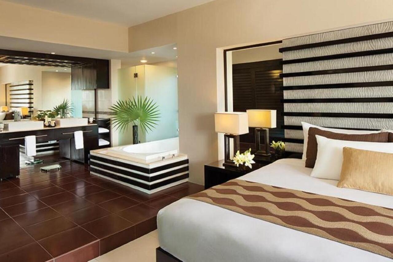 Residences At The Fives Playa del Carmen Exterior photo
