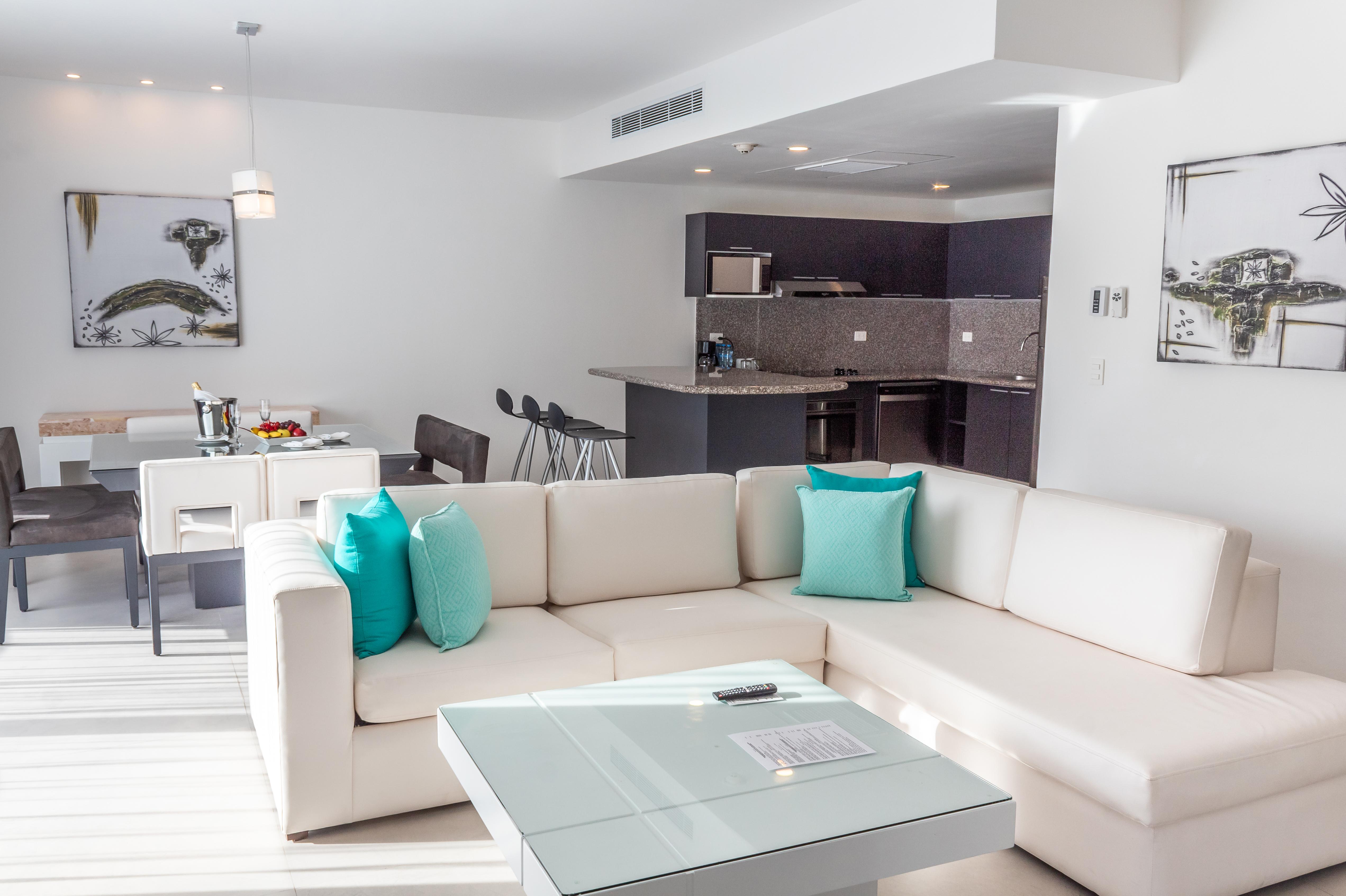 Residences At The Fives Playa del Carmen Exterior photo