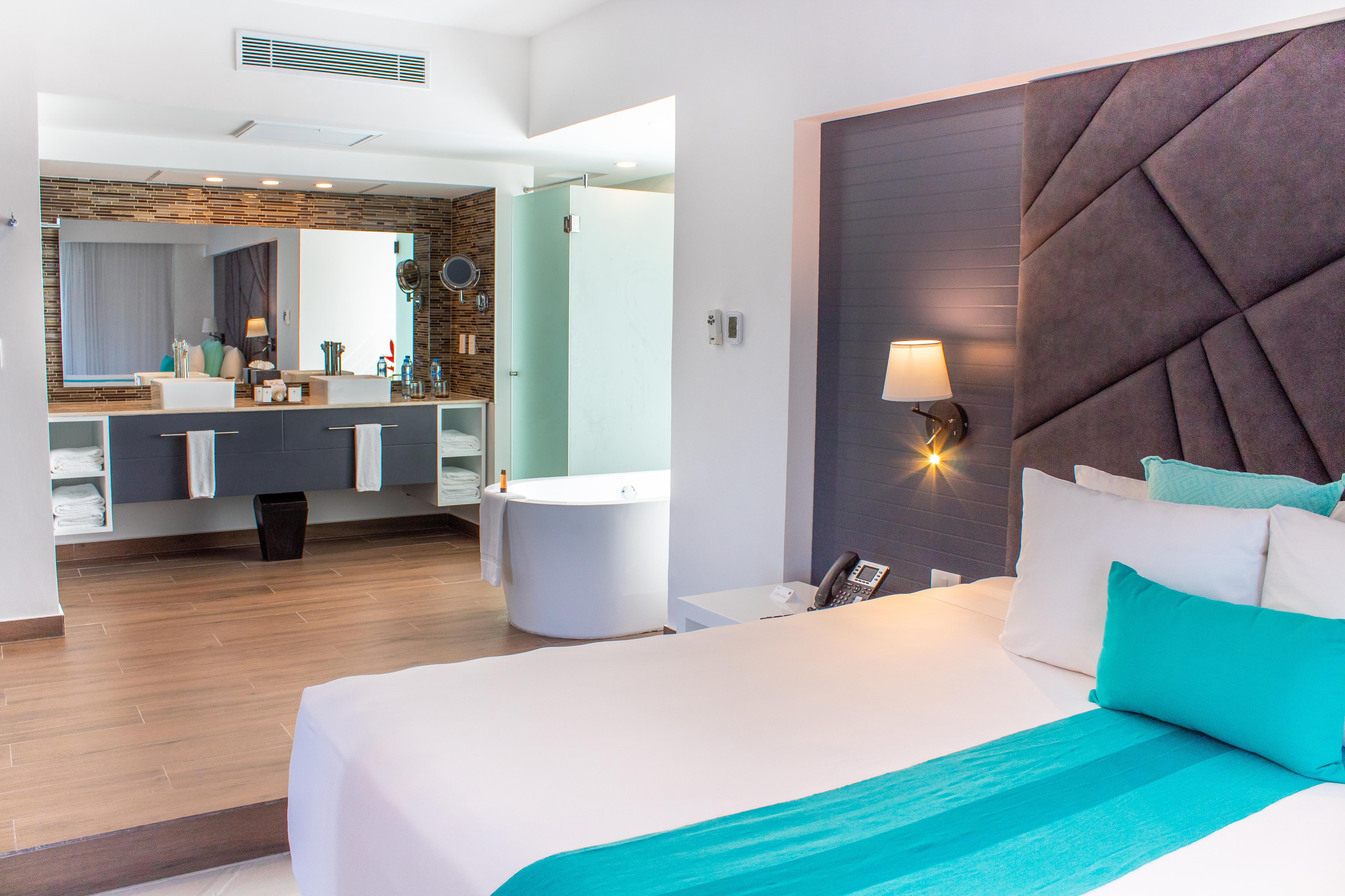 Residences At The Fives Playa del Carmen Exterior photo