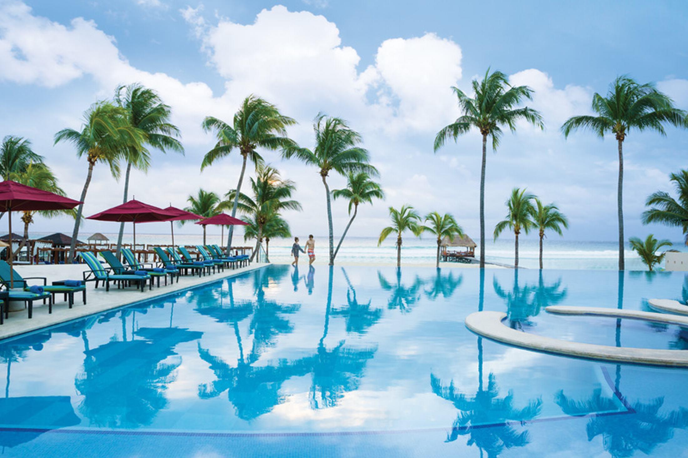 Residences At The Fives Playa del Carmen Exterior photo