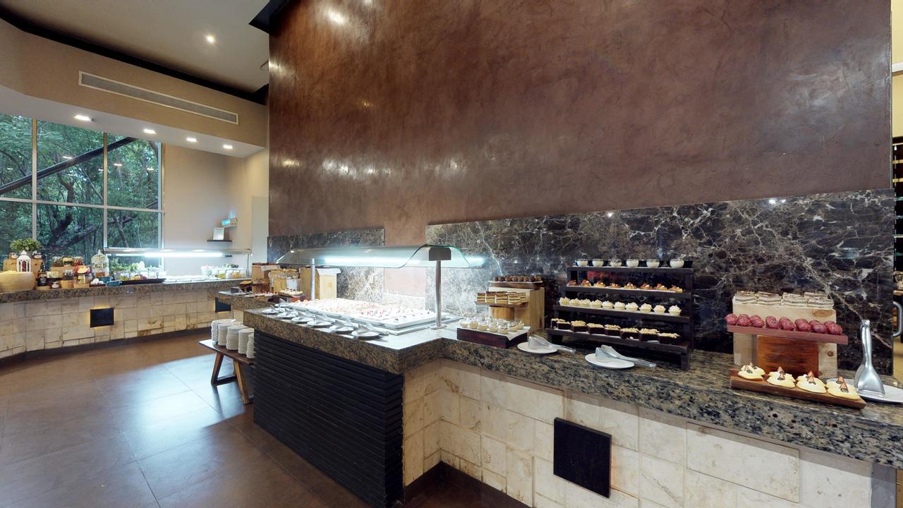 Residences At The Fives Playa del Carmen Exterior photo
